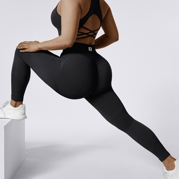 Sport Bra - Picture 7 of 14